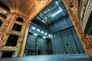 Cadre de scène, Opéra de Lille - Photo © J.B. Cagny