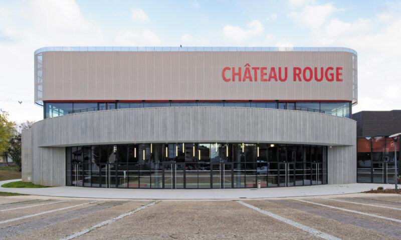 Parvis, nouvelle extension, entrée publique