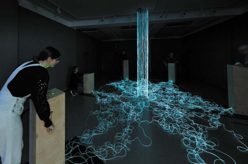 Positively Charged de Kasia Molga