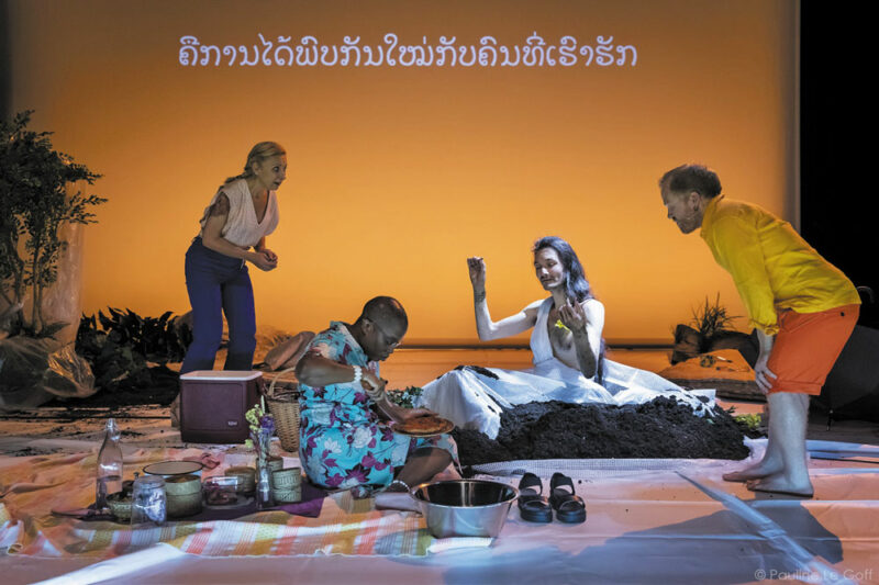 Vanasay Khamphommala questionne les normes - Photo © Pauline Le Goff