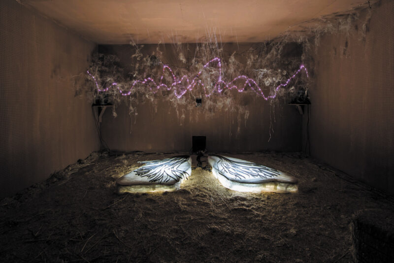 Em’kal Eyongakpa, installation - Photo DR